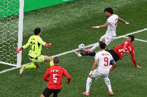 今日日本对瑞典直播_今日日本对瑞典直播在线观看_免费看直播